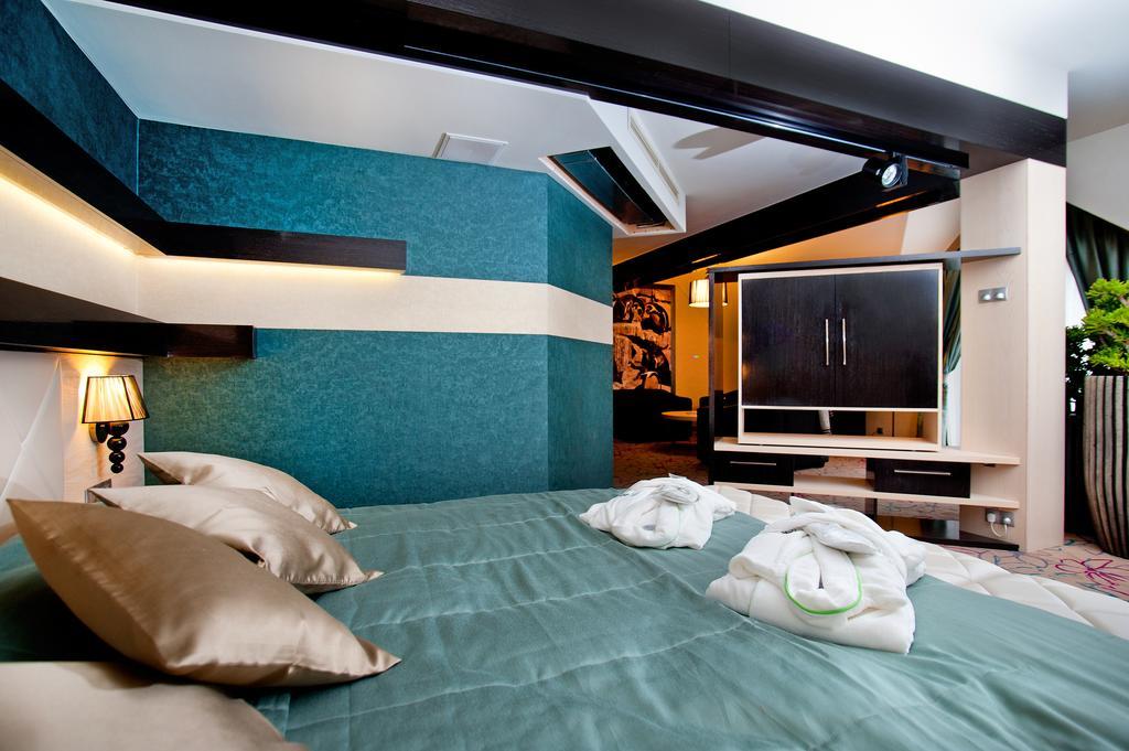 Hotel & Spa Czarny Gron Rzyki Δωμάτιο φωτογραφία
