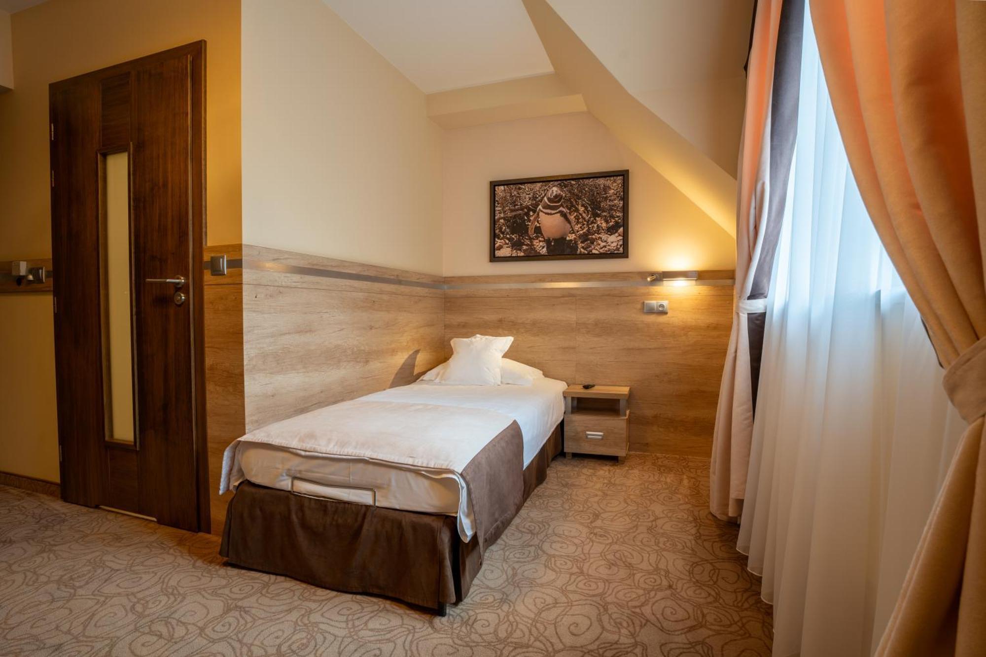 Hotel & Spa Czarny Gron Rzyki Εξωτερικό φωτογραφία