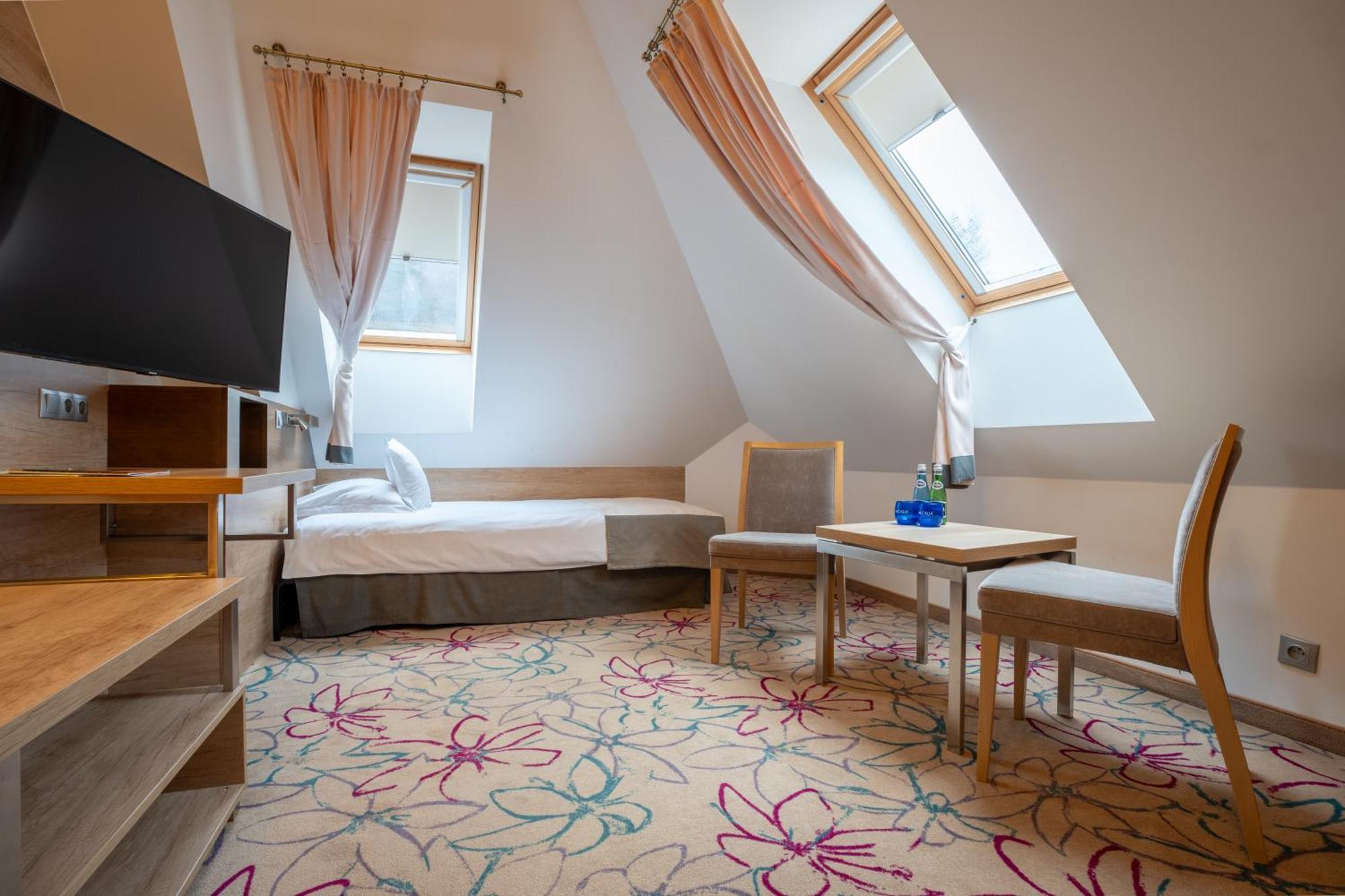 Hotel & Spa Czarny Gron Rzyki Εξωτερικό φωτογραφία