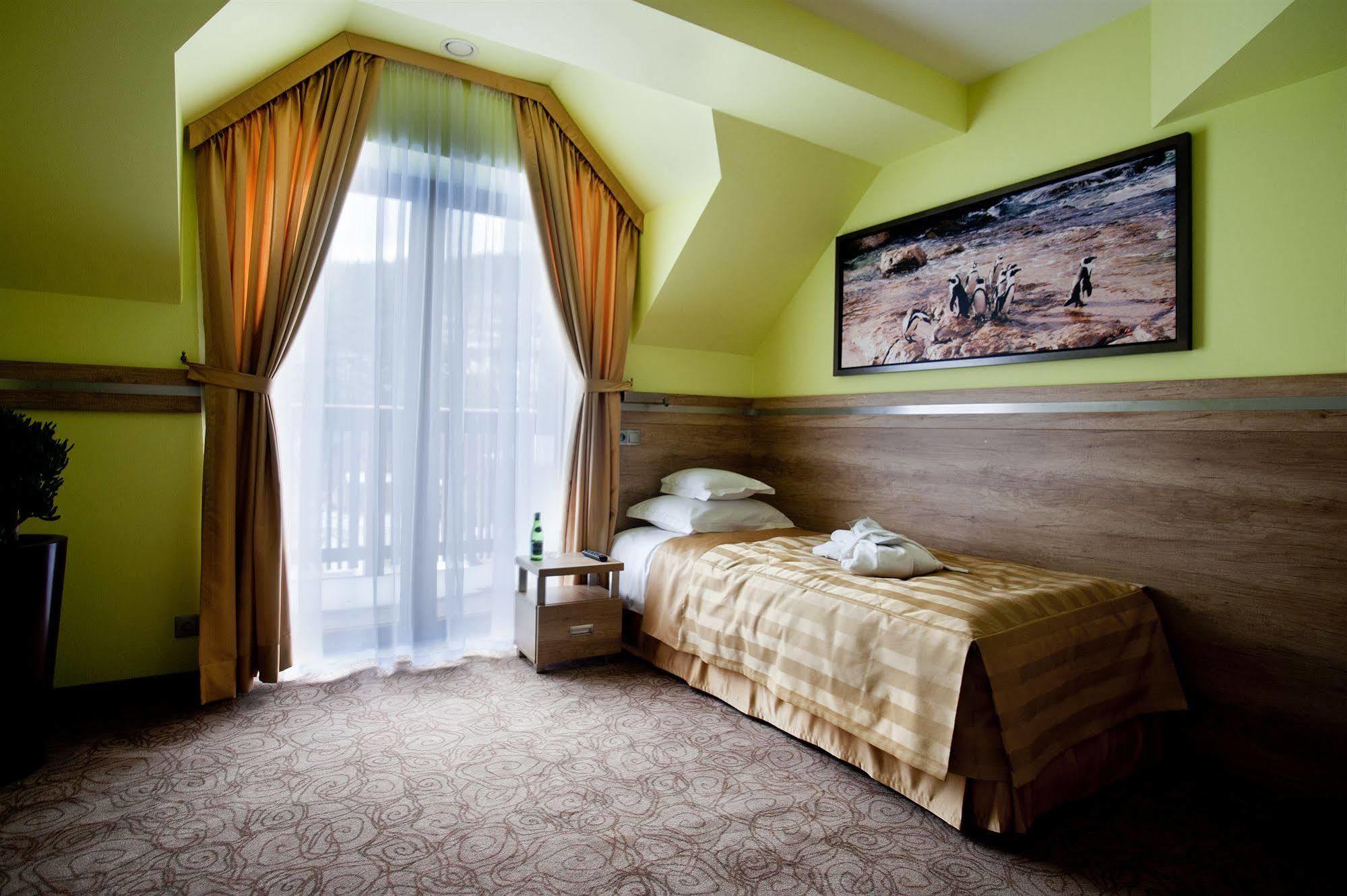 Hotel & Spa Czarny Gron Rzyki Εξωτερικό φωτογραφία